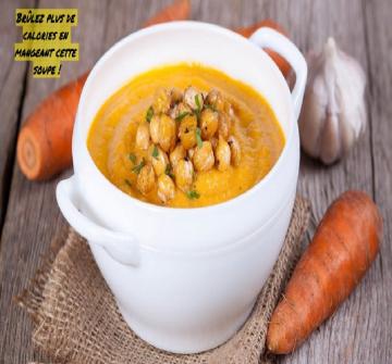 La consistance crémeuse, la saveur légère et les propriétés saines du pois chiche sont les raisons de ce triomphe